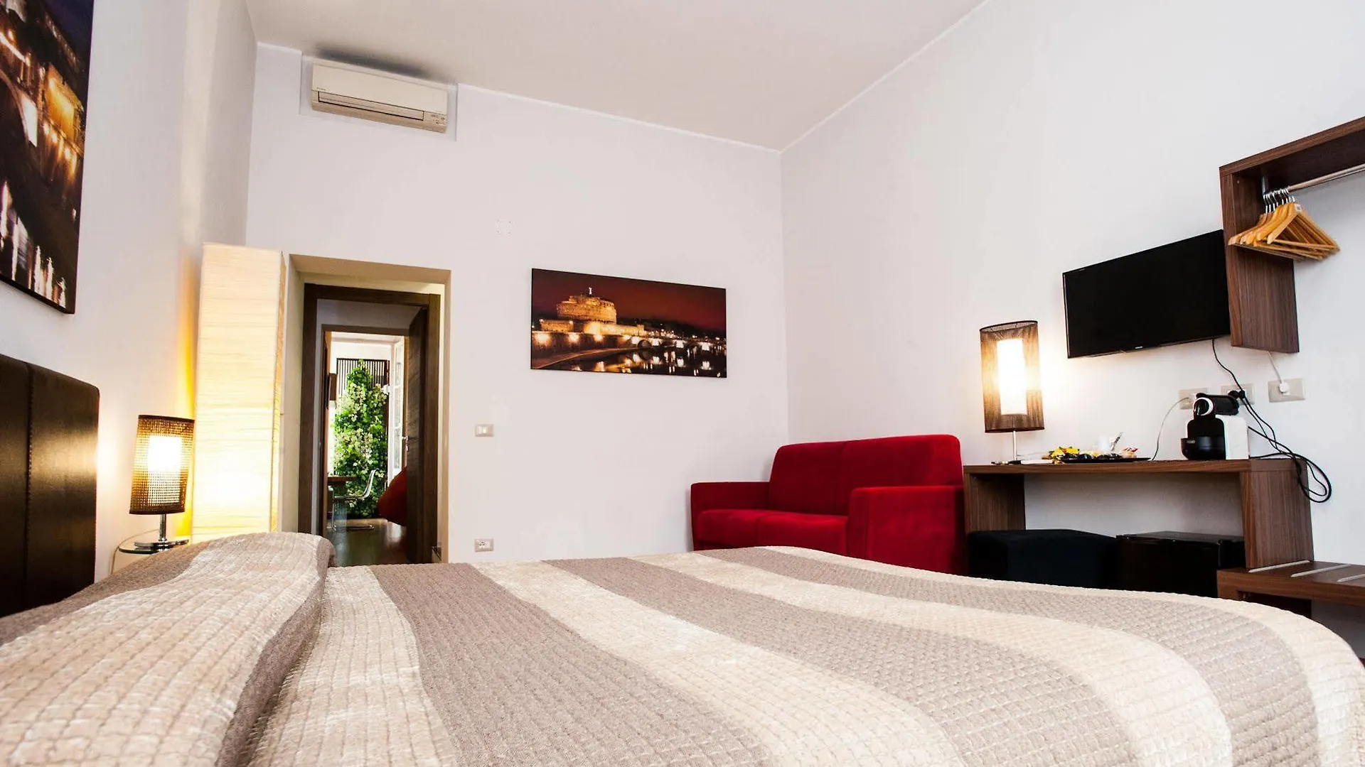 ** Bed & Breakfast Vatican City Rooms Rome Italy